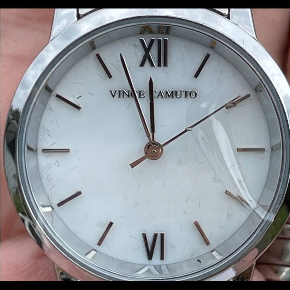 VINCE CAMUTO WATCH AYLA - Picture 9 of 12